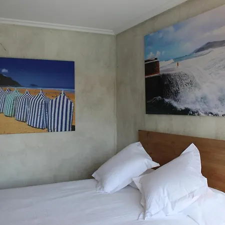 Playa, Con Piscina Y Garaje Apartamento *