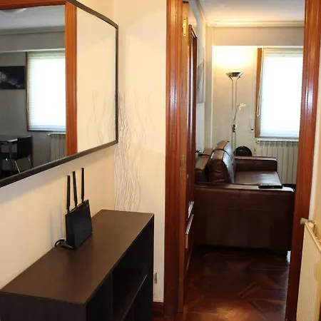 Playa, Con Piscina Y Garaje Zarautz